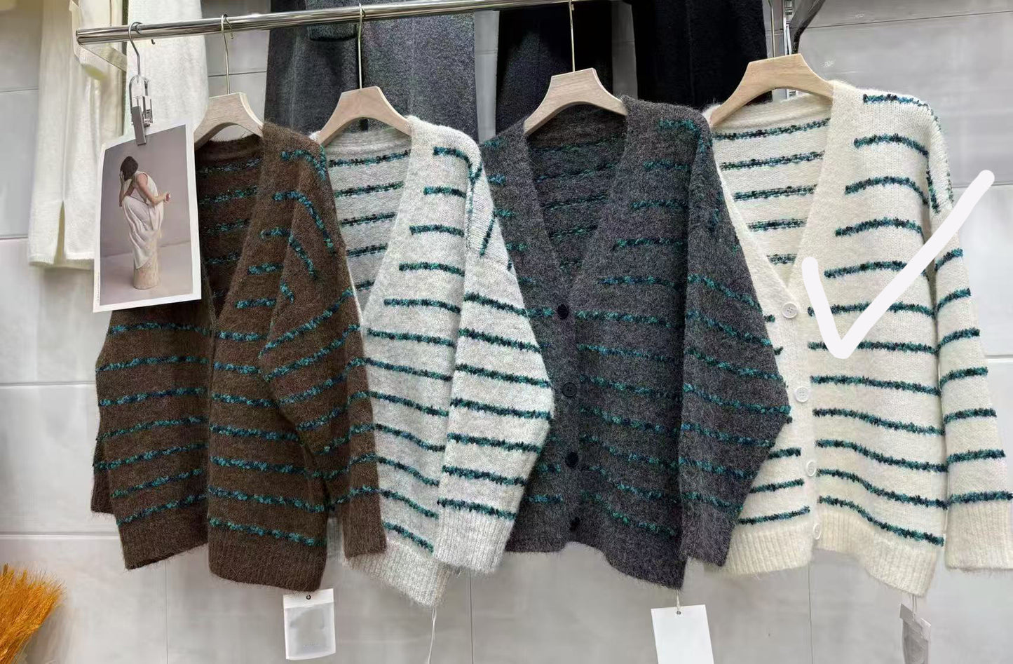 Version Color Block Stripe V-Neck Knitted Cardigan Women Loose Soft Lazy Style Sweater Jacket